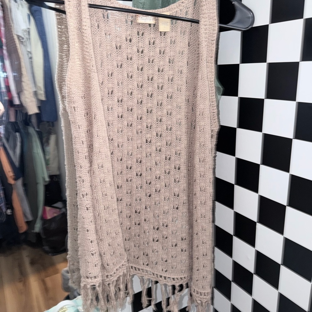Beige Knit Sleeveless Sweater Vest